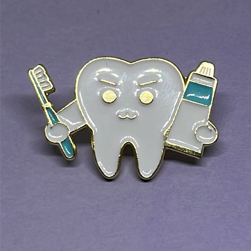 Tooth for Dental‎ Hygienist Dental Assistant Dentist Gift Pin